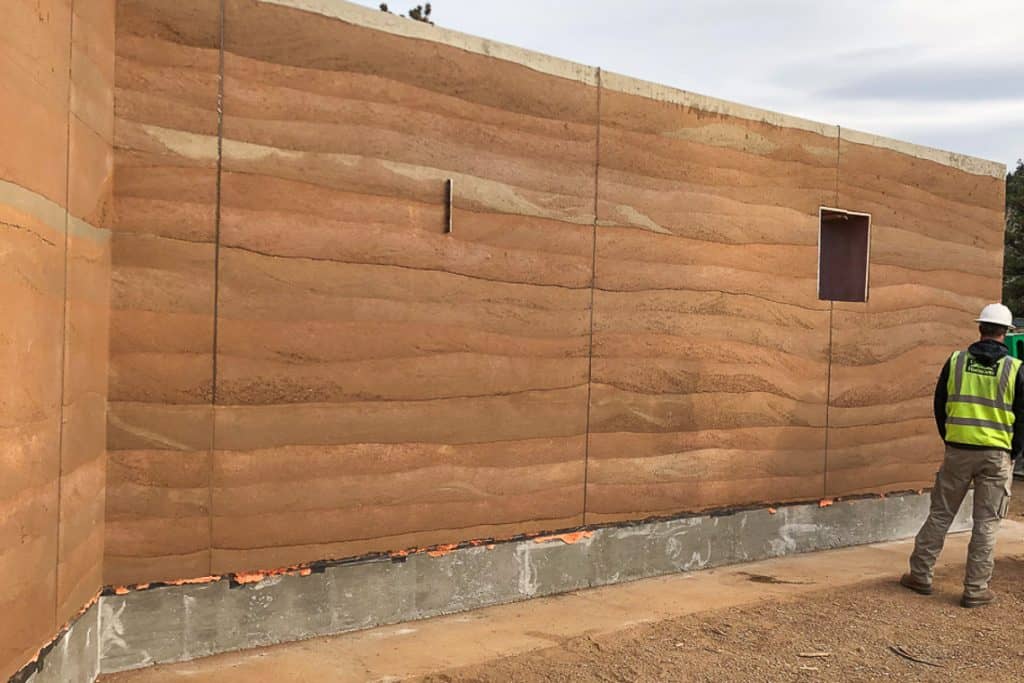 æggelederne samfund stempel Rammed Earth Walls: What You Need to Know Before Installing - Colorado  Hardscapes